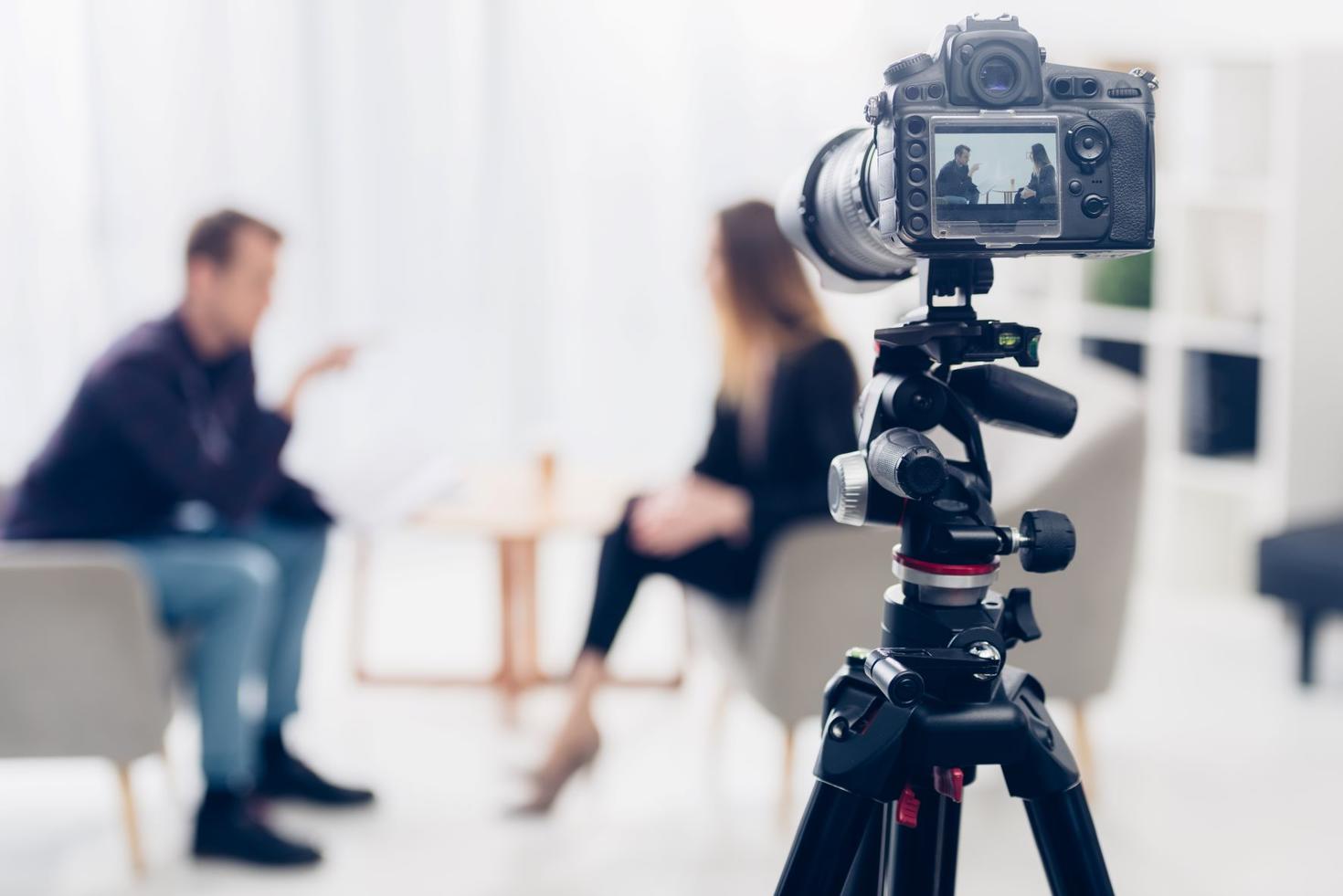 2 persons in an interview