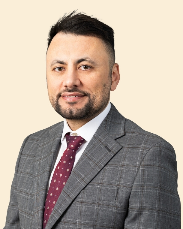 Professor Yazan Otoum.