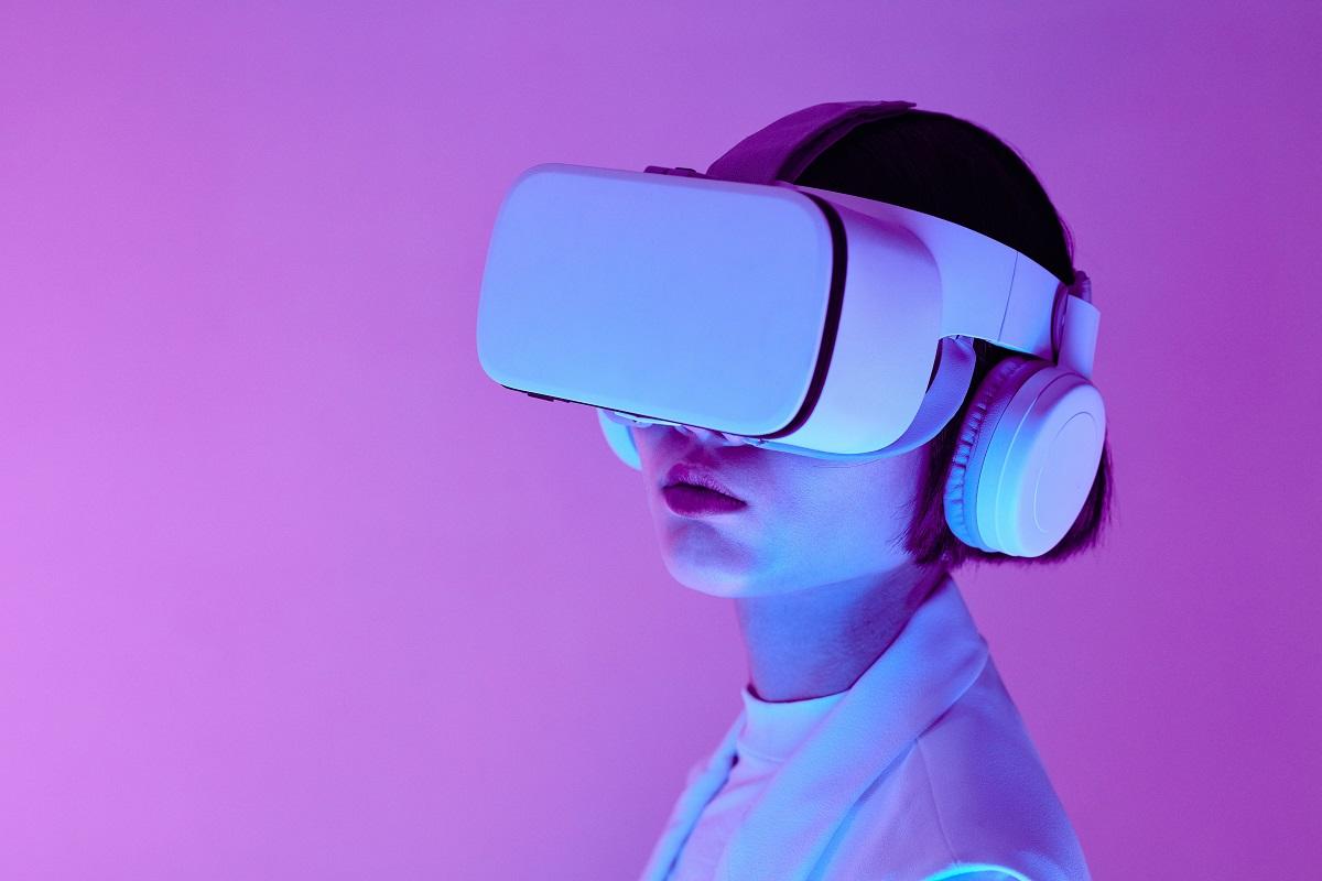 Woman wearing VR goggles