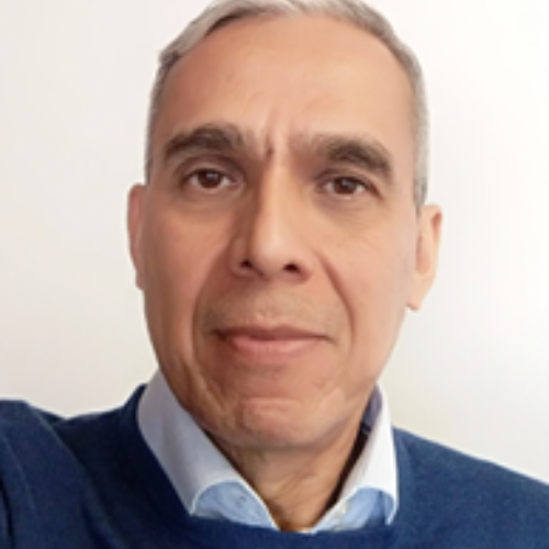 Luis E. Garza Castañón