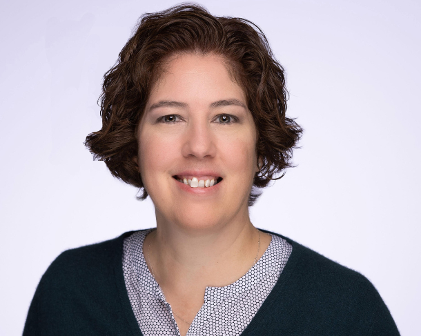 Professor Julie Côté