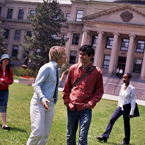 Students in front of Tabaret Hall