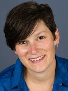 Lindsey McKay 