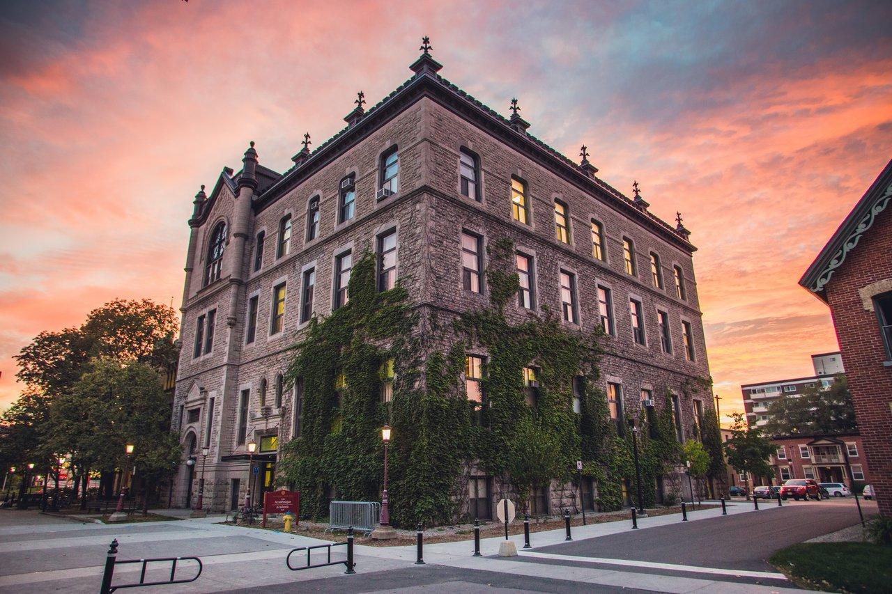 uOttawa building