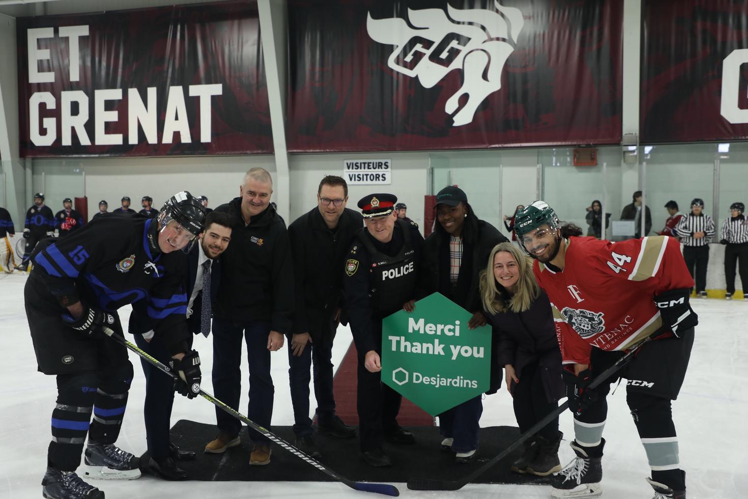 La mise en jeu protocolaire pour Justice on Ice 2026