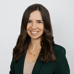 Jennifer Nadon