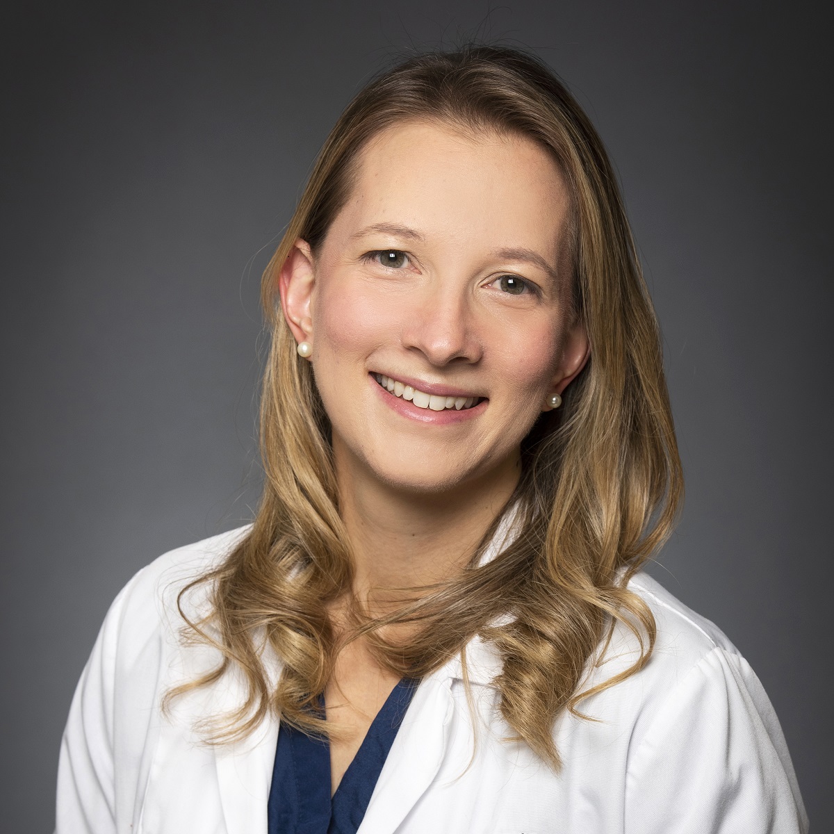Dr. Chloe Gottlieb