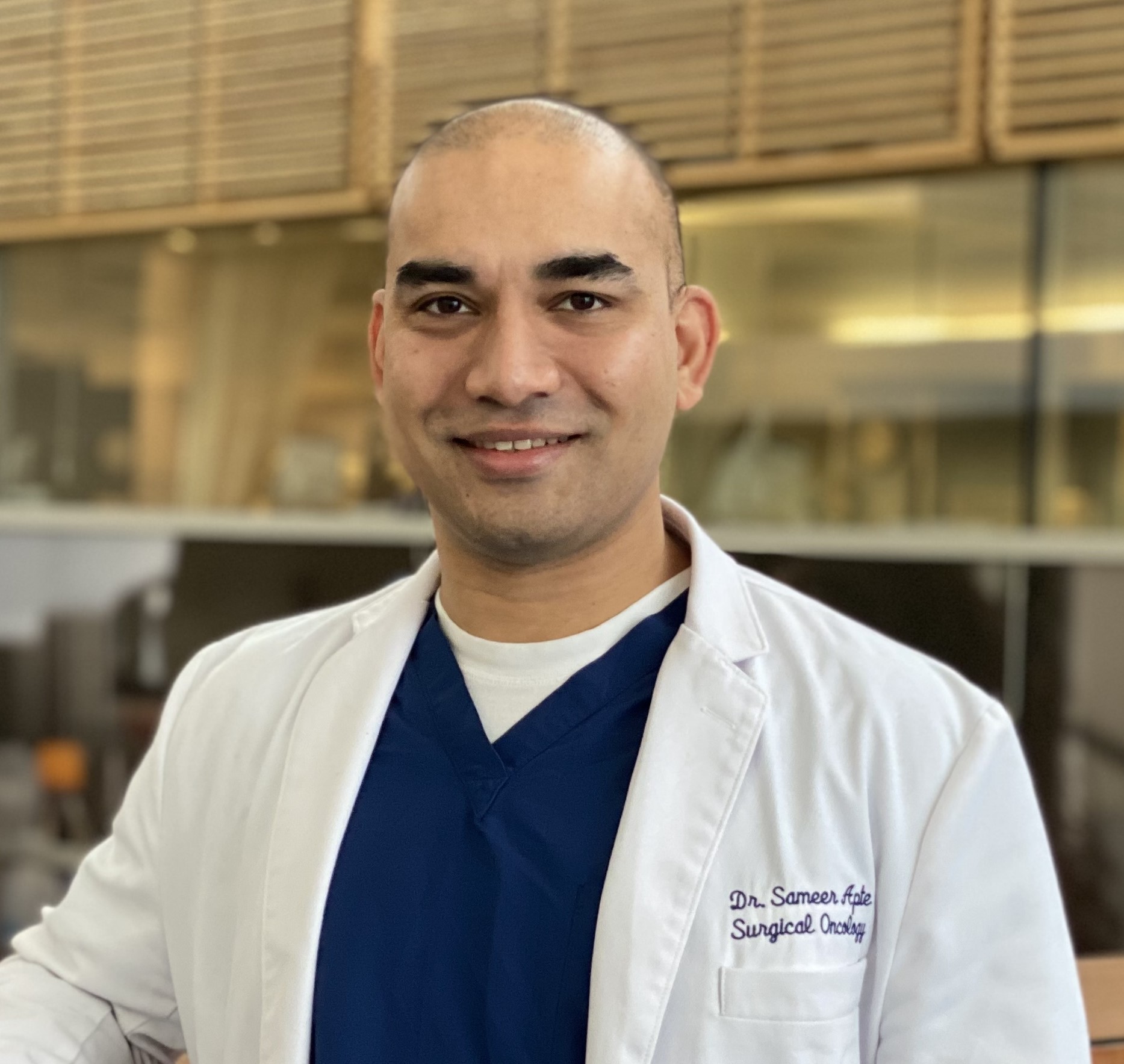 Dr. Sameer Apte
