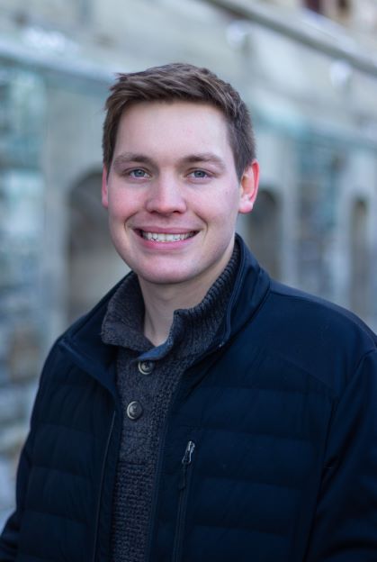 Dr. Zachary Graves