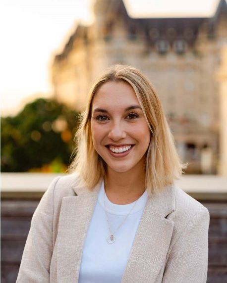 Dr. Marjorie Lapierre