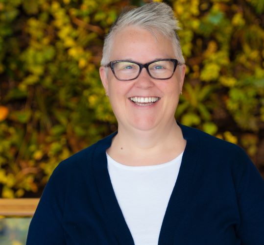 Dr. Susan Lamb