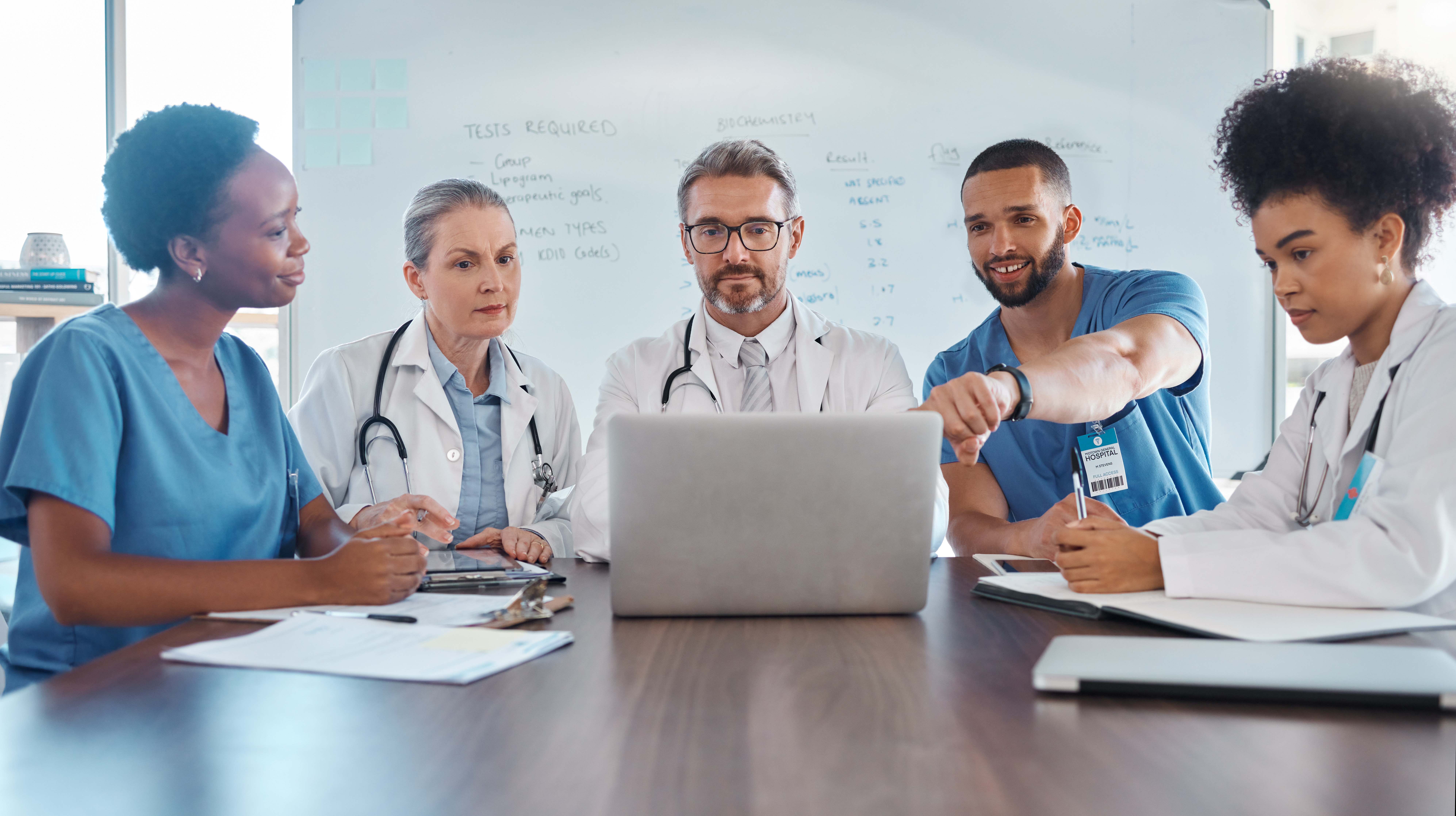 CiMED directory background with doctors discussing about the innovation in medicine