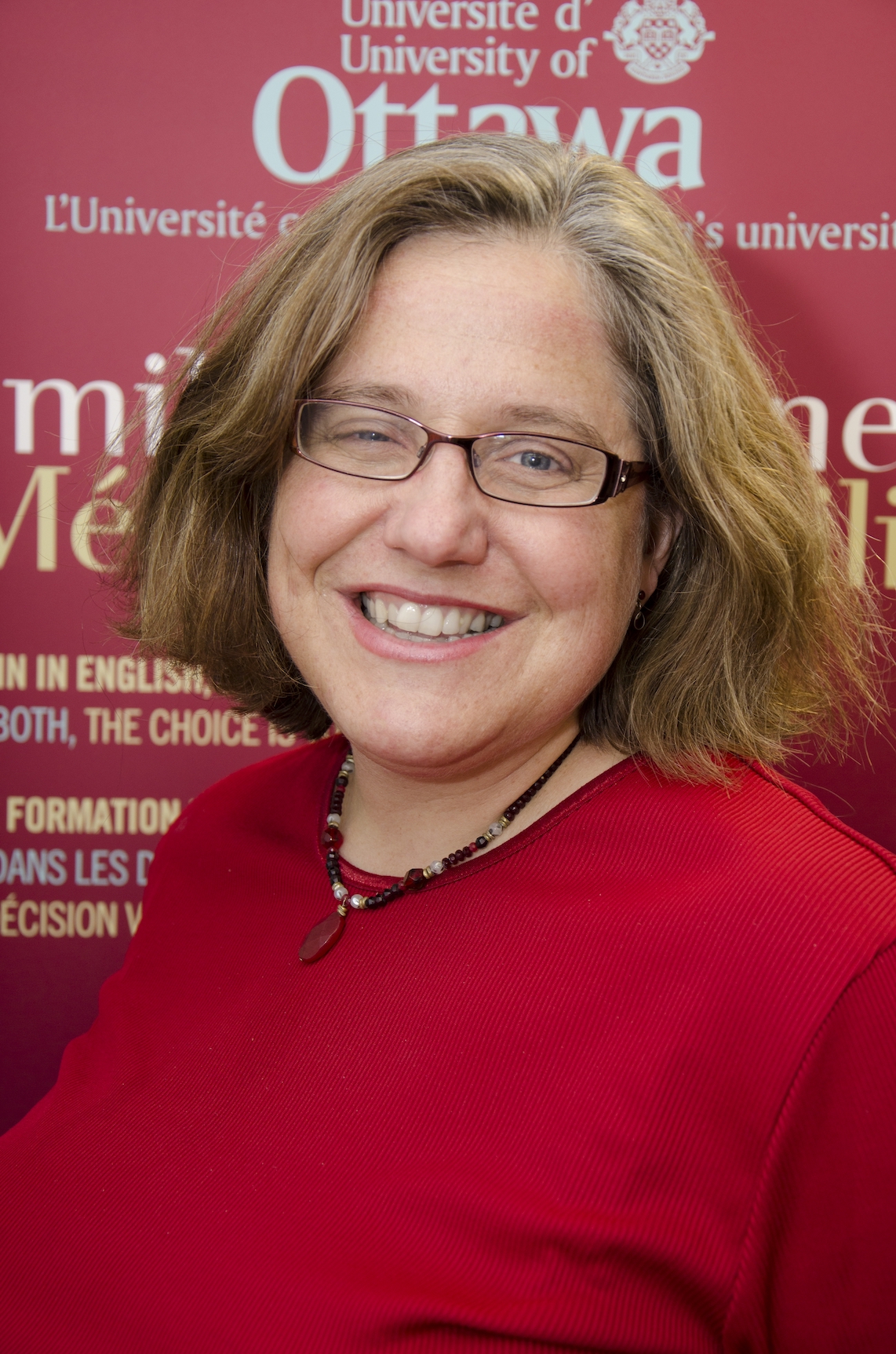 Dr Carol Geller