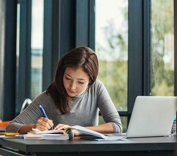 PharmD student at the library