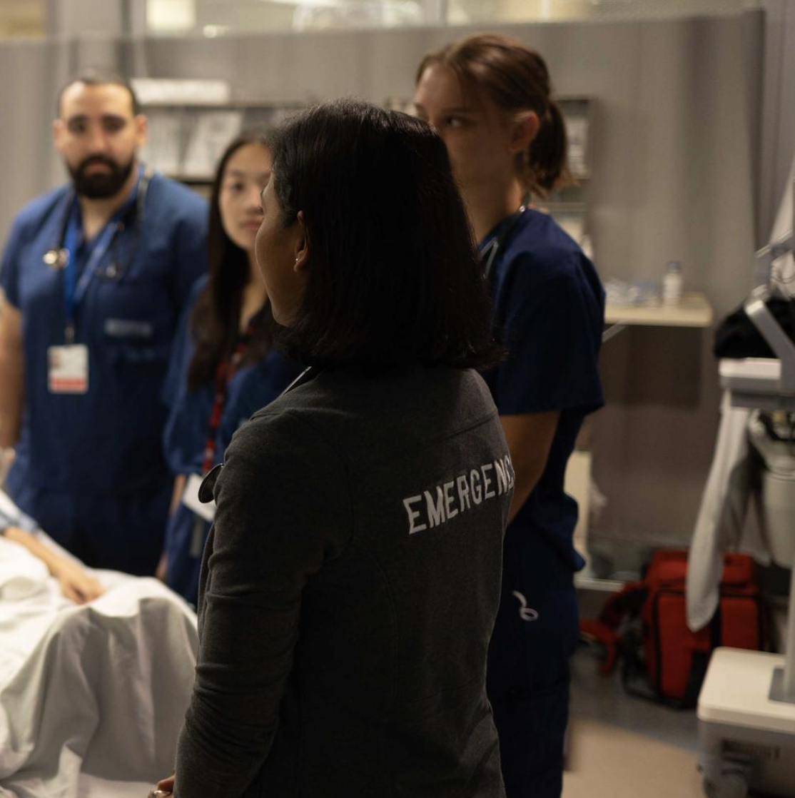 Doctors in an emergency room