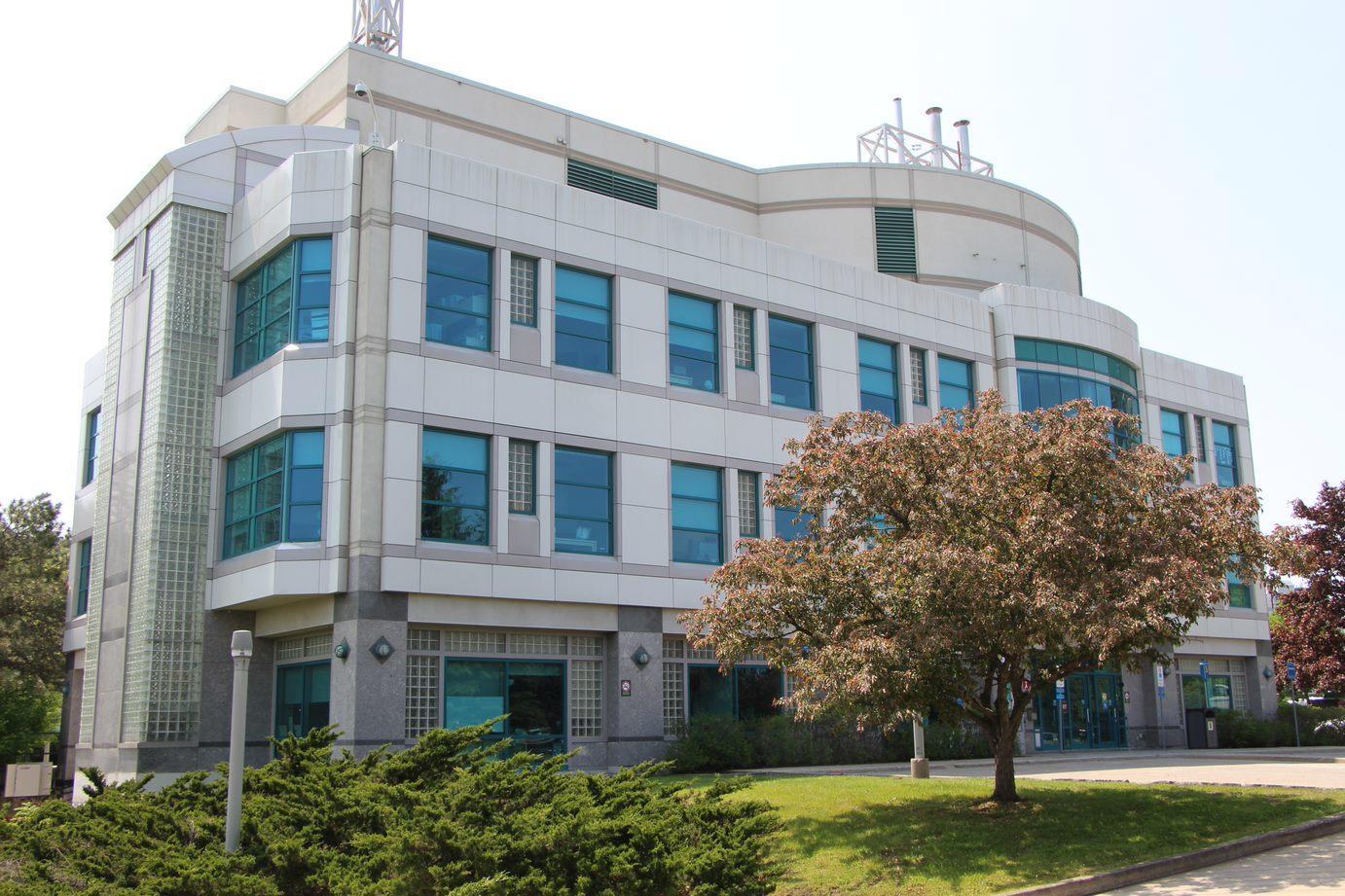 uOttawa campus building