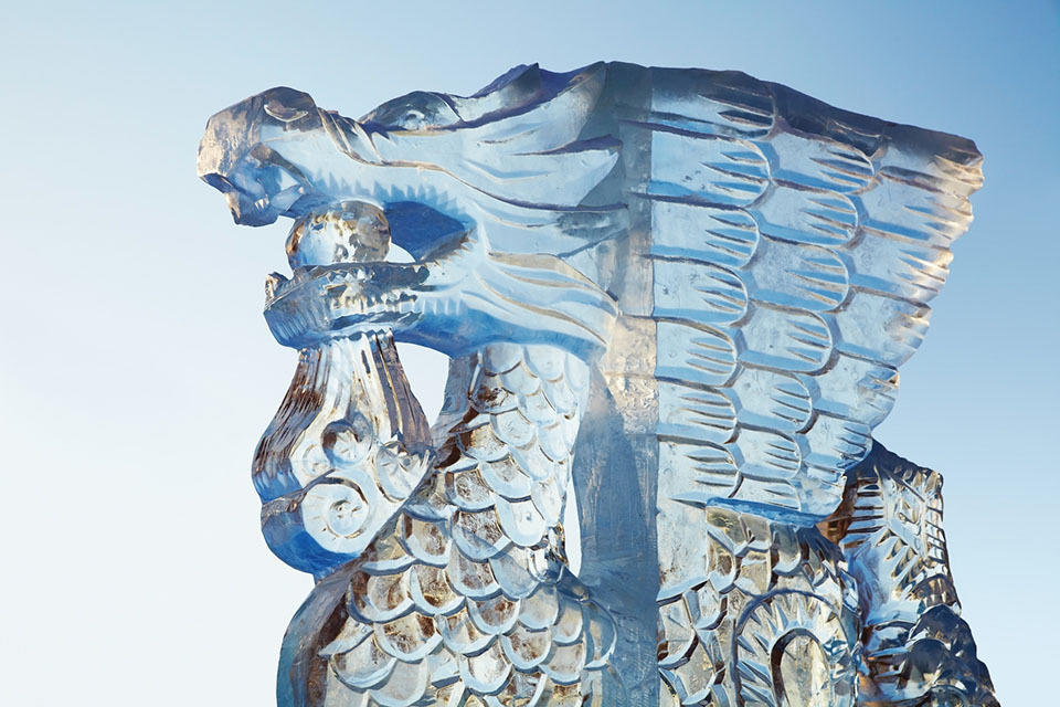 Ice sculpture