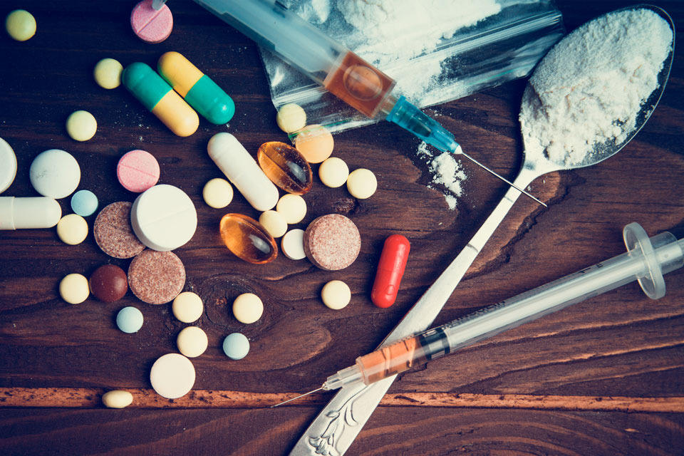 Illegal drugs image