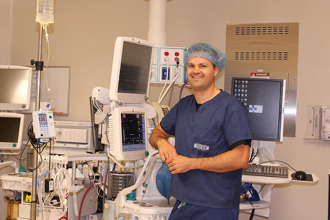 Photo of Dr. Daniel McIsaac