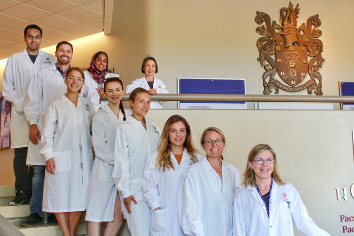 Photo of the members of the Mary-Ellen Harper lab.
