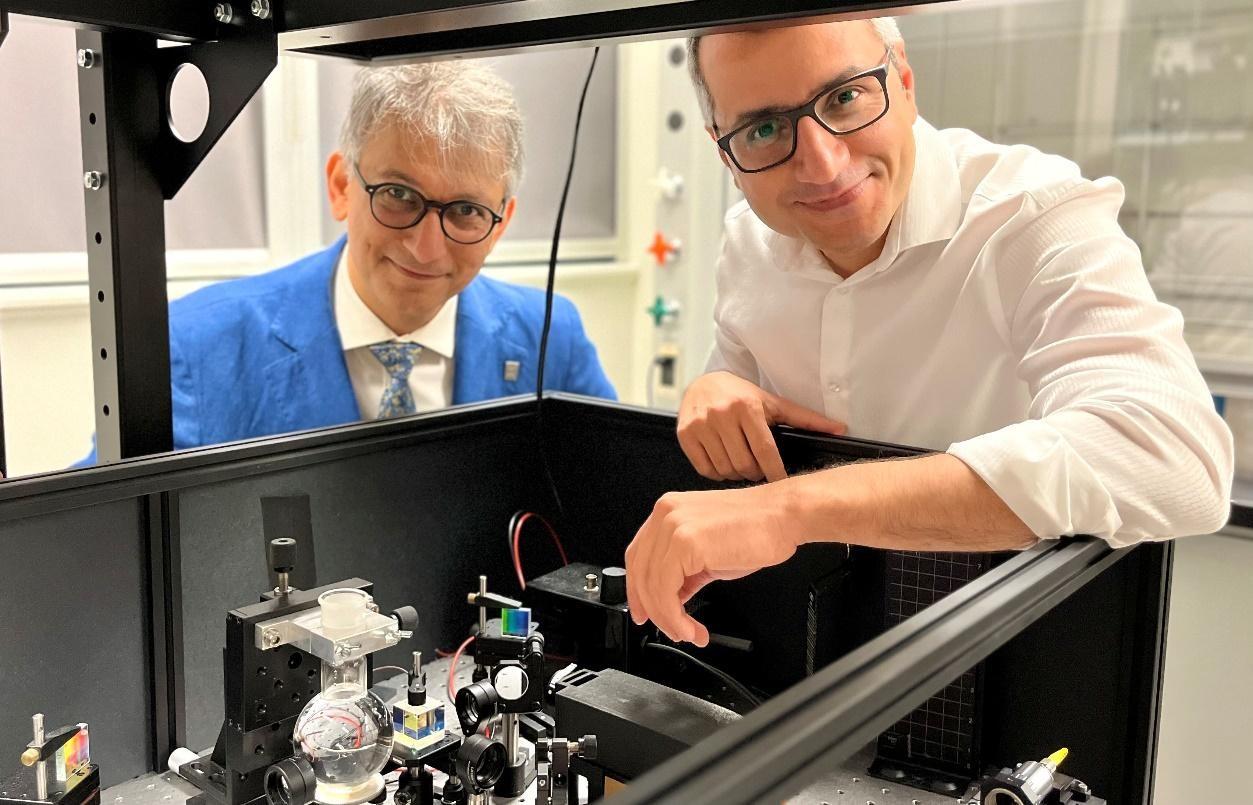Professor Ebrahim Karimi and former postdoctoral fellow Dr. Mohammadreza Rezaee are overlooking a sonoluminescence quantum optics characterization setup