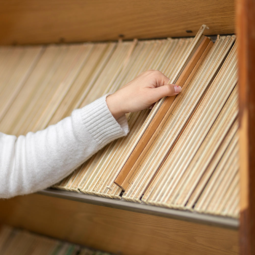 Archives document