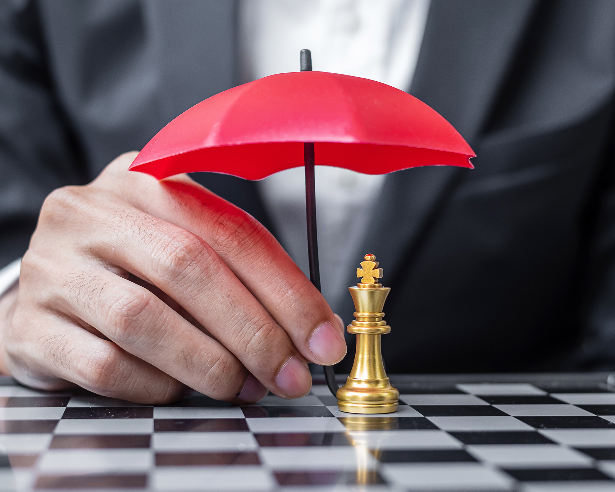 chess-umbrella-risk-protection