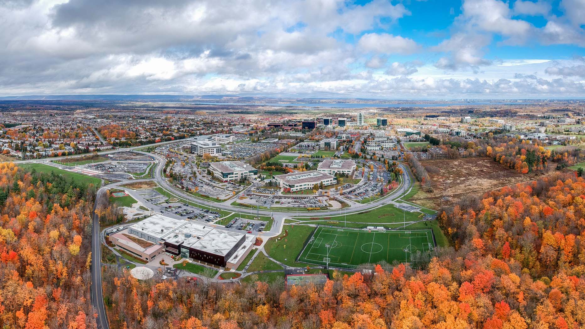 Vue aérienne de Kanata-Nord