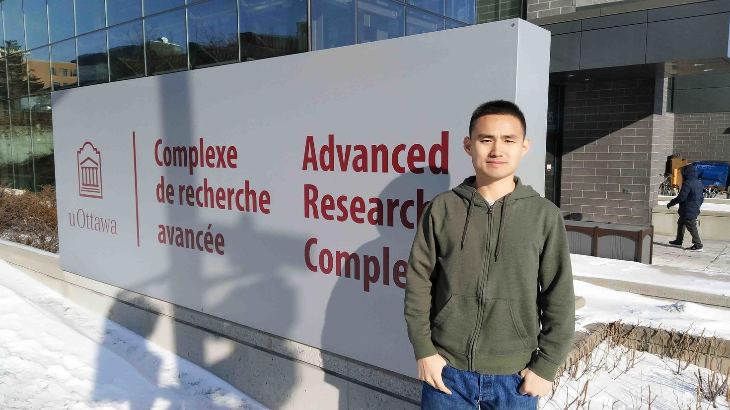 Étudiant au doctorat Zichao Zhou