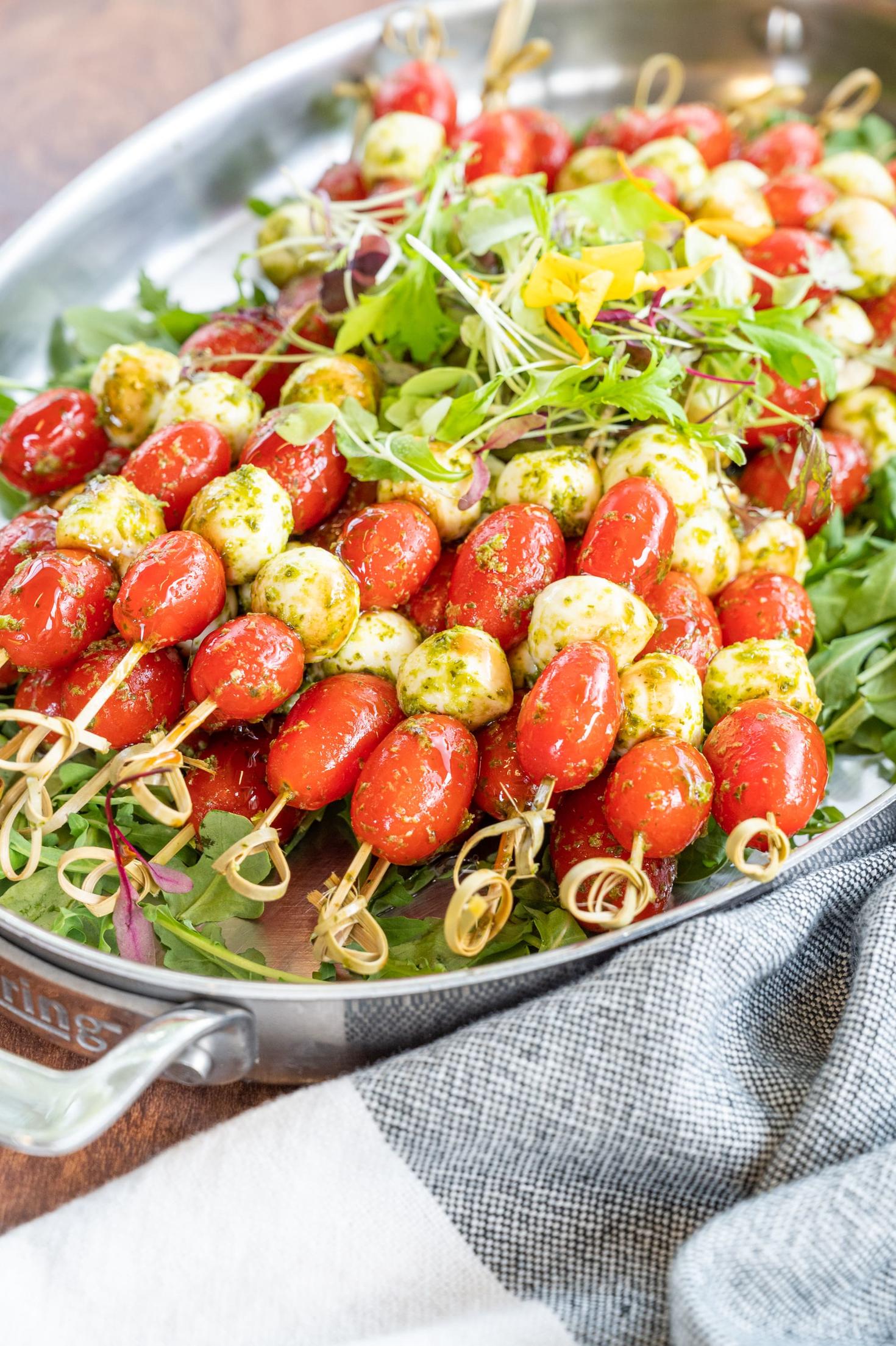 Brochettes caprese