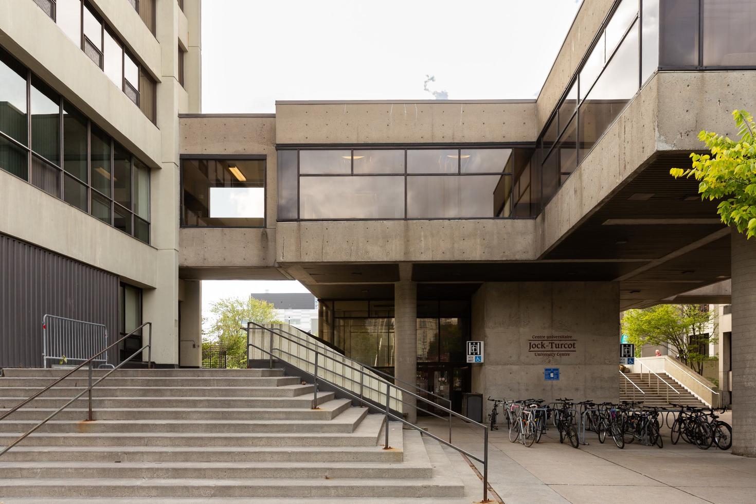 Centre universitaire