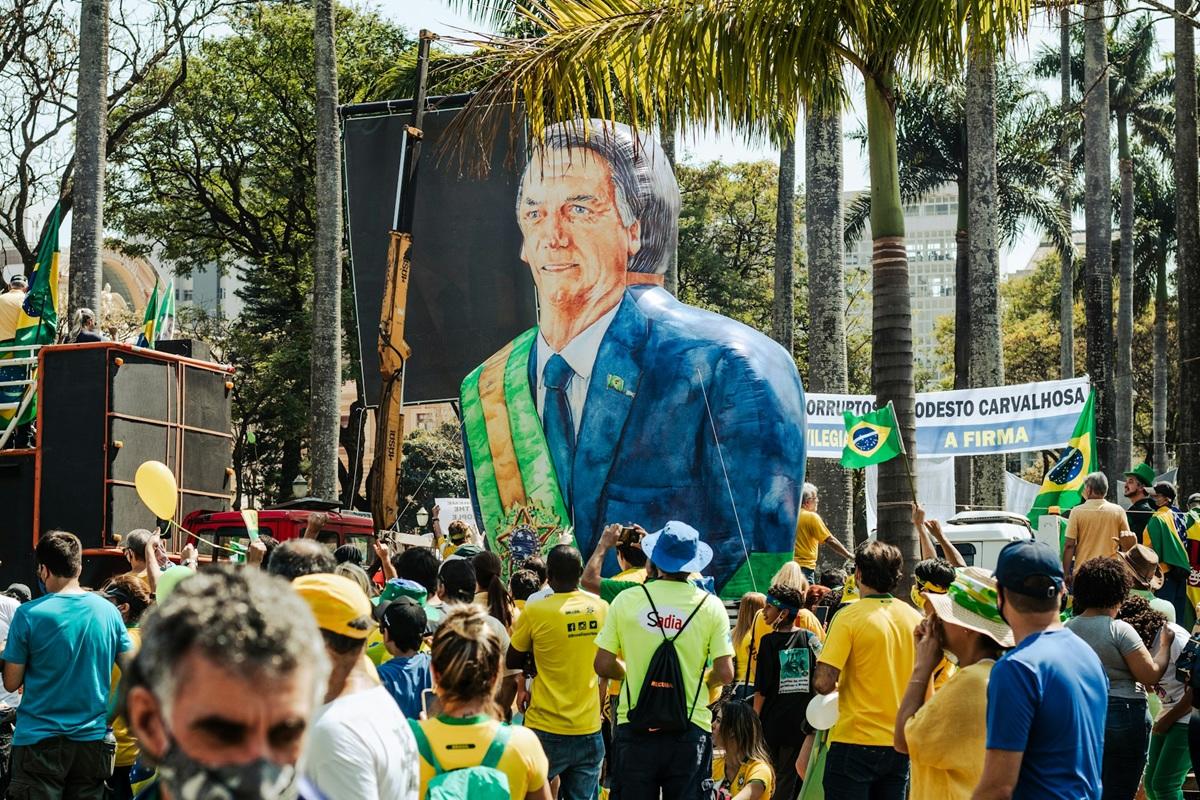 Effigie de Bolsonaro