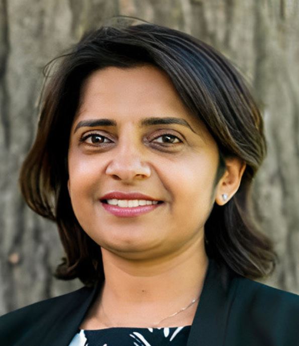 Dr. Vidhya Nair, Directeur