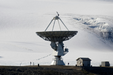 Un satellite.