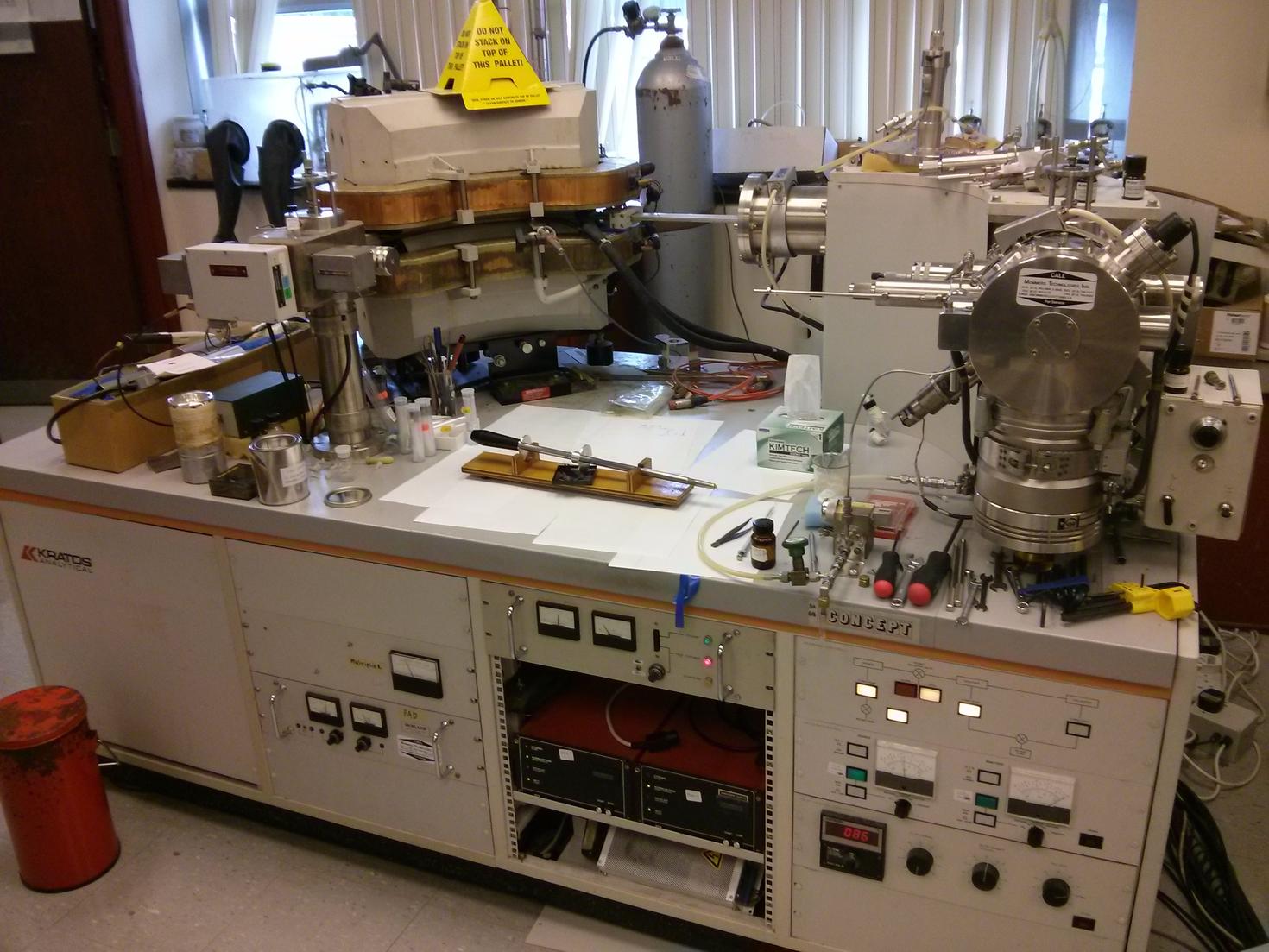 Mass spectrometer