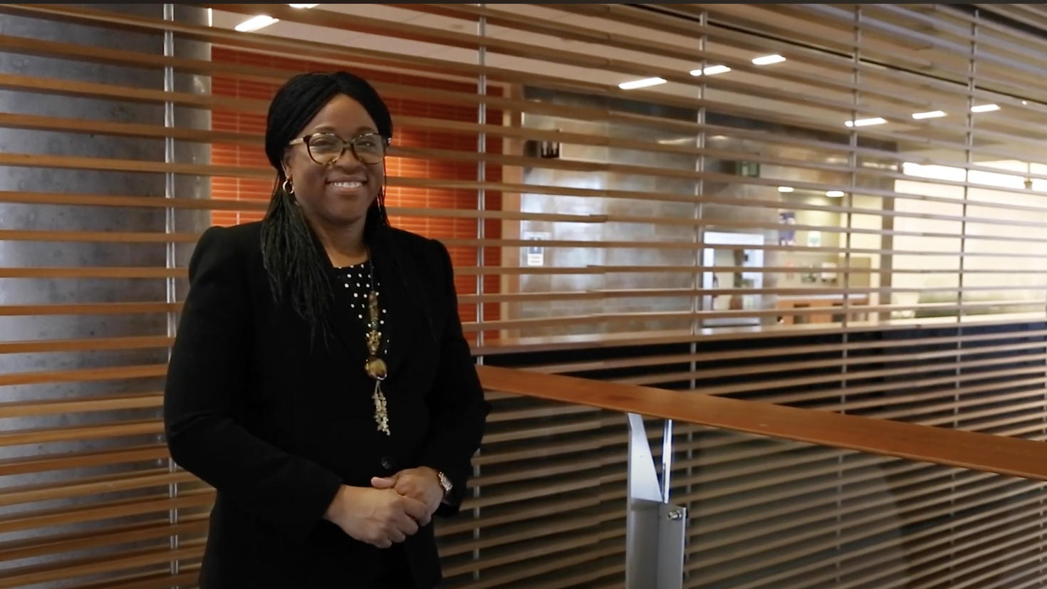 Lorena Lewis, Professeur à la faculté d'education, Université d'Ottawa