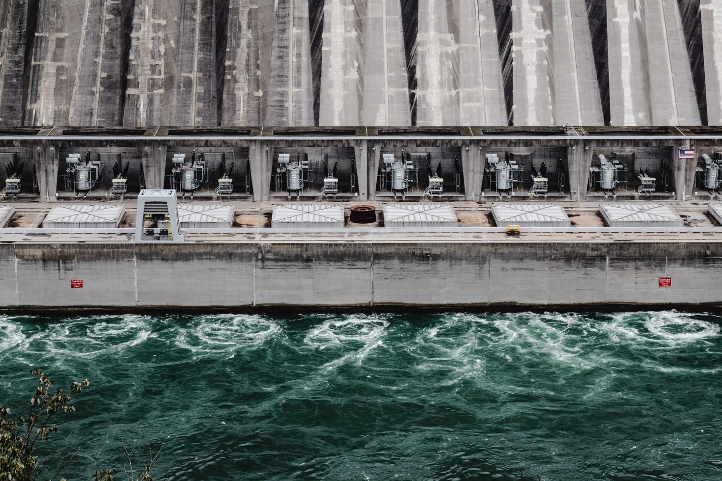 La centrale hydroélectrique de Niagara Falls, en Ontario.