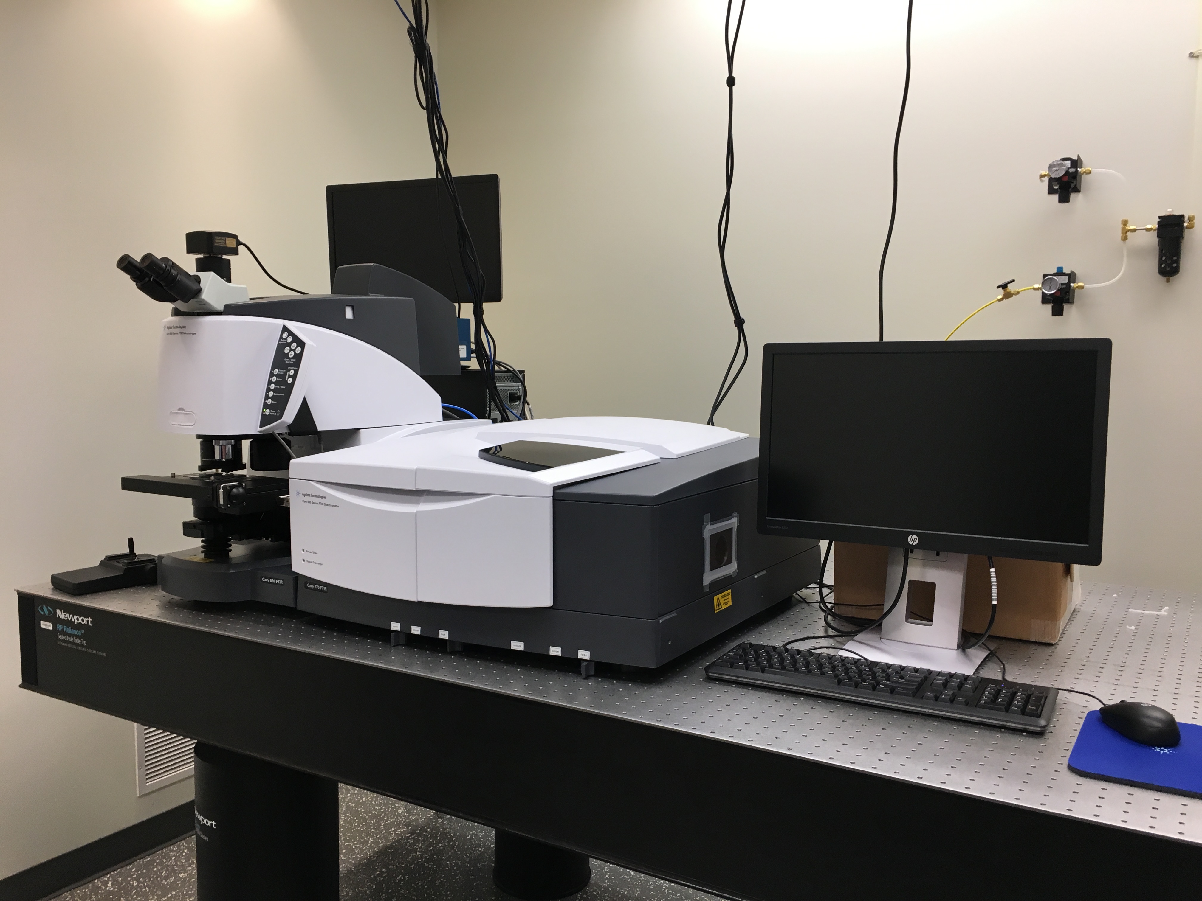 FTIR Microscope