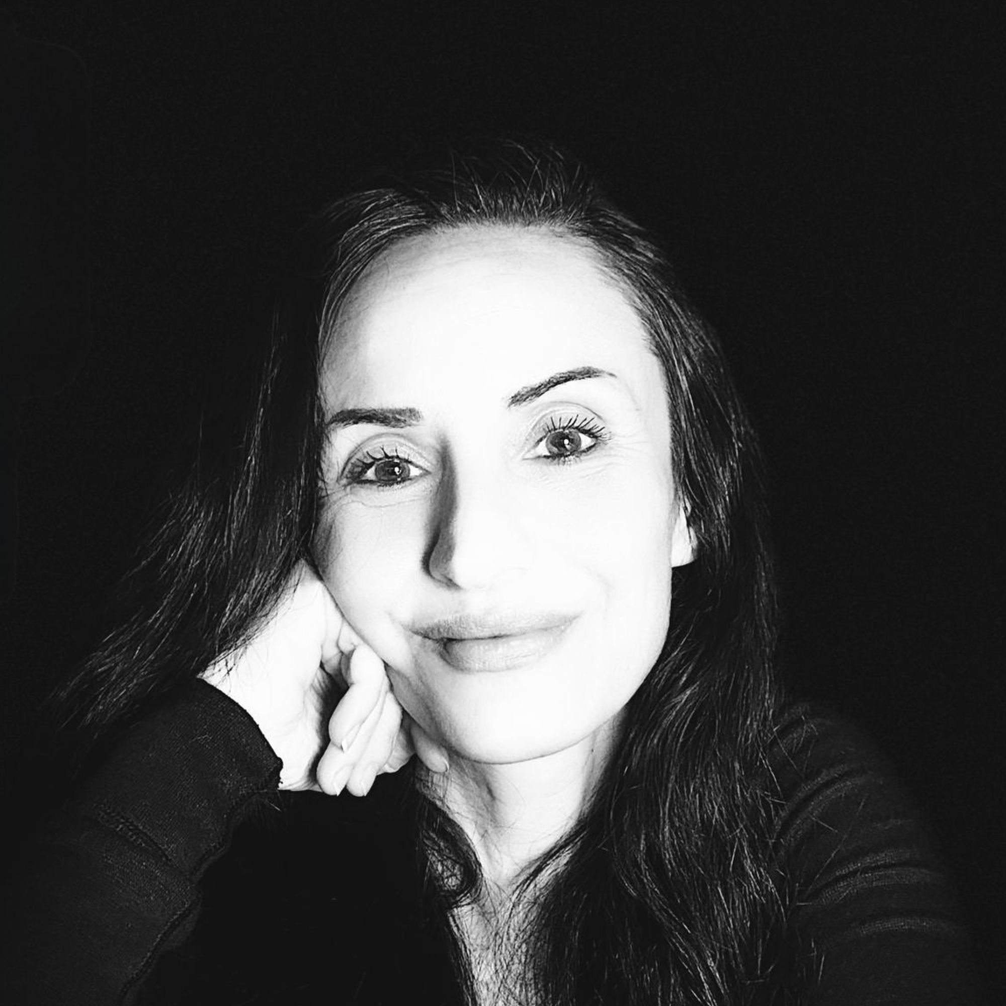 Basaran Akmazoglu, Tugba