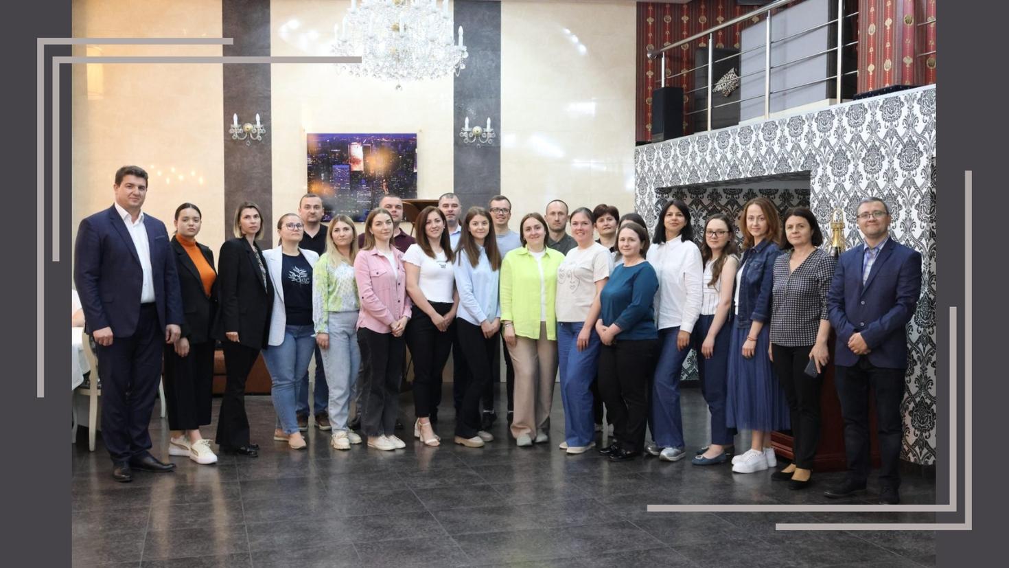 Slava Balan and his training participants in Moldava.
