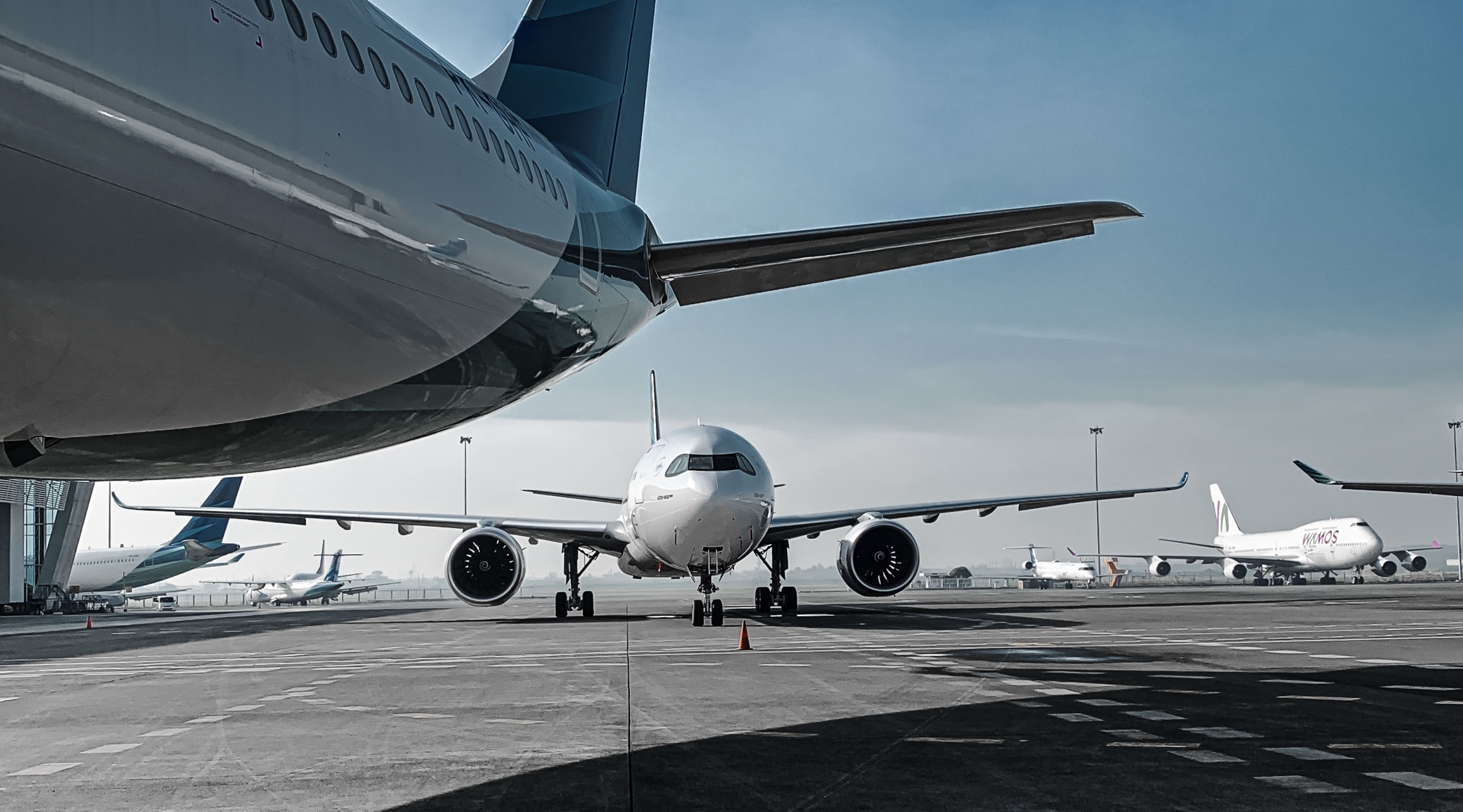 airplanes on tarmac