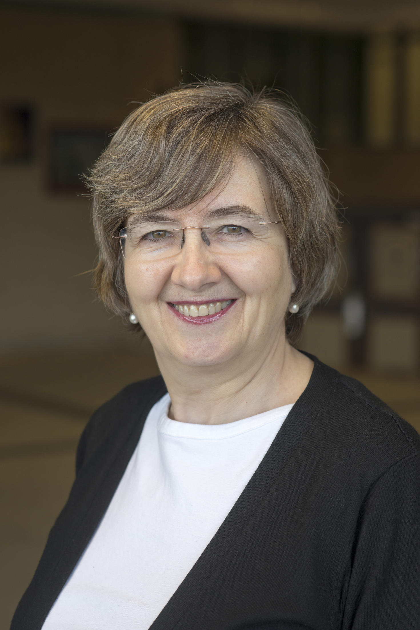 Handan Tezel