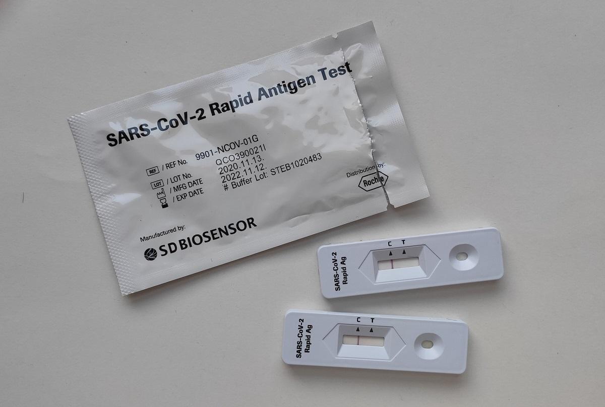 COVID-19 test kit