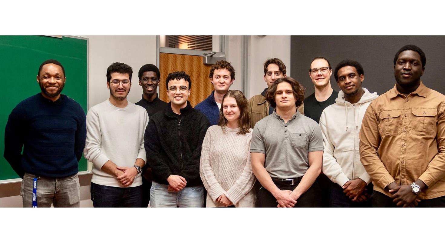 group of students 