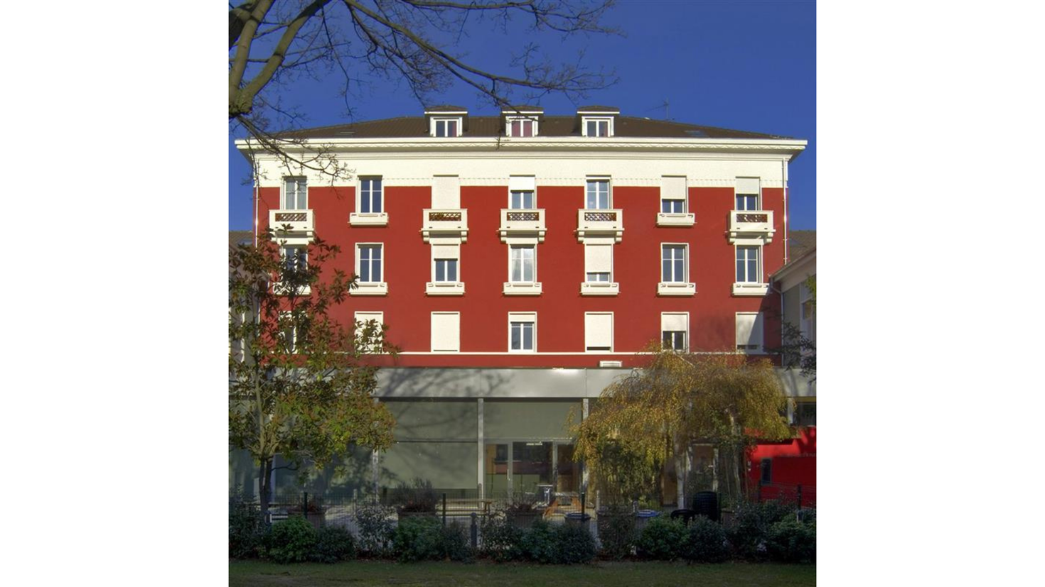 Building MEC
