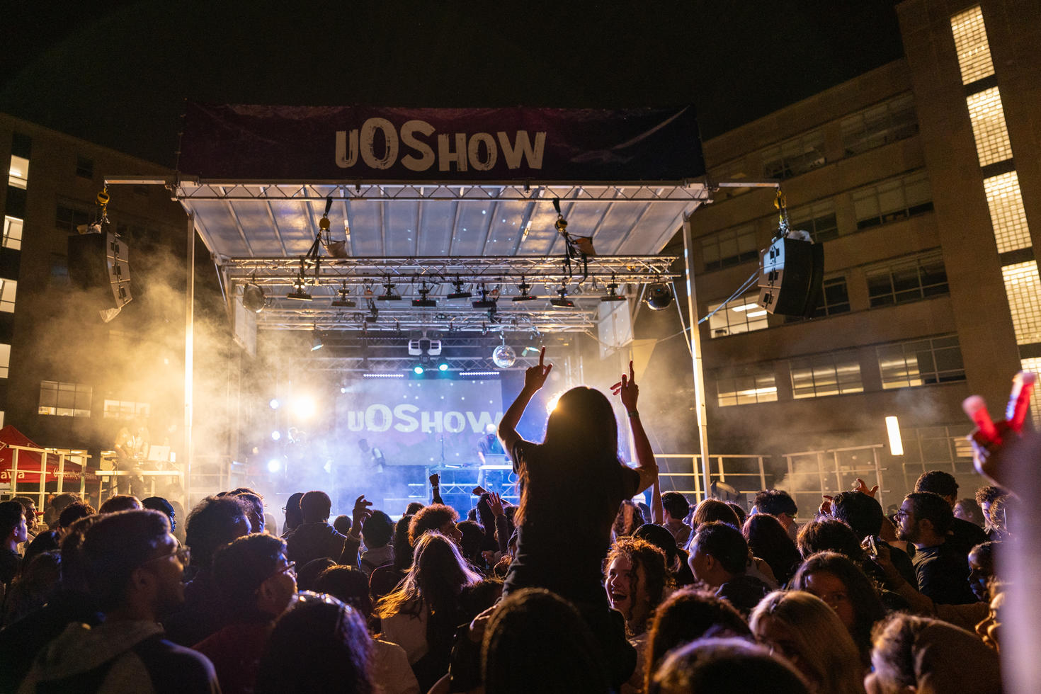 uoShow