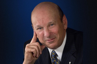 Seymour Schulich, fondateur du programme Schulich Leader Scholarship.